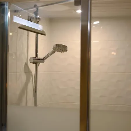 Maison Familiale Avec Jardin A 5 Min De Rouen