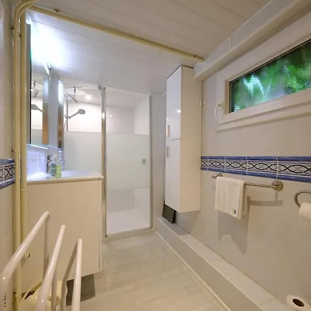 Maison Avec Jardin A 5 Min De Rouen - 4 Pers *