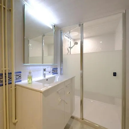 Maison Avec Jardin A 5 Min De Rouen - 4 Pers